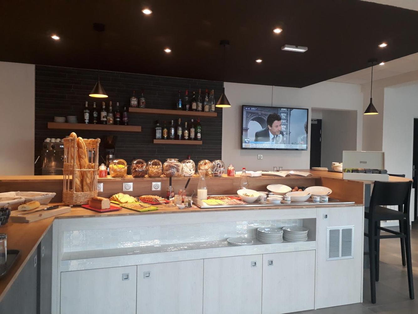 Brit Hotel Reims La Neuvillette Zewnętrze zdjęcie